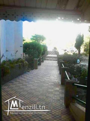 A vendre à Radès Forêt