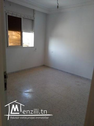 s+3 à louer à nkhilet à proximité de boulangerie Matmati