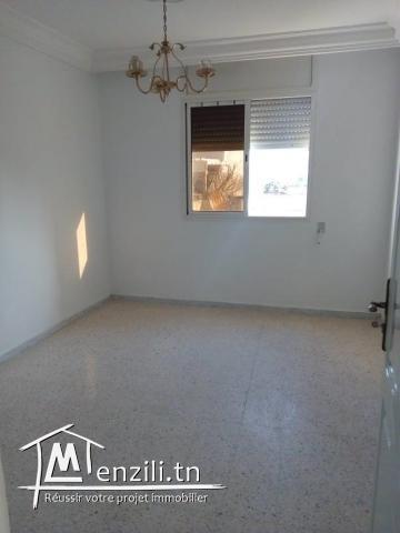 s+3 à louer à nkhilet à proximité de boulangerie Matmati