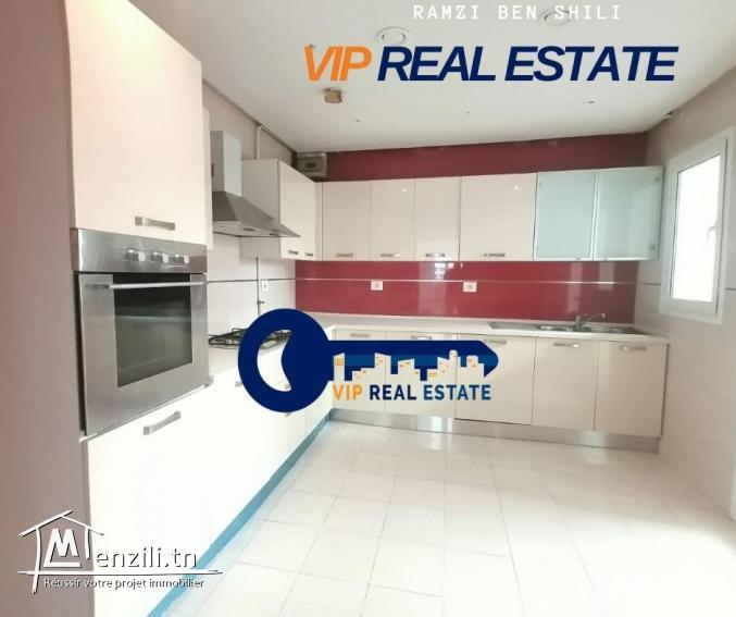 A vendre un appartement s+3 -la Marsa