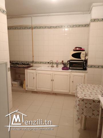 Appartement s+2 à cité Hedi nouira 4ém étage