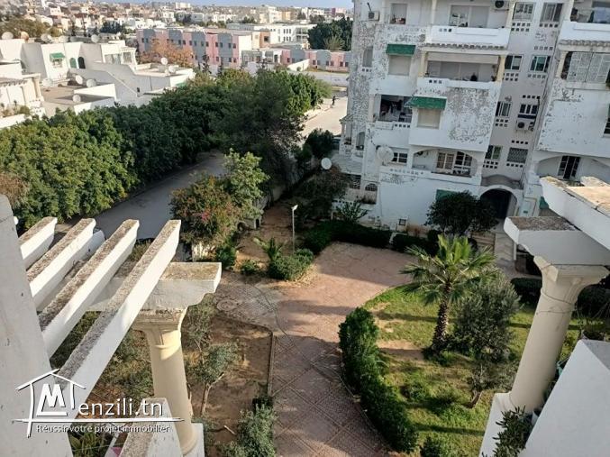 Appartement s+2 à cité Hedi nouira 4ém étage
