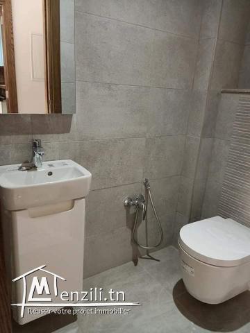 Superbe S+2 de 120m² haut Standing à Ennasr 2