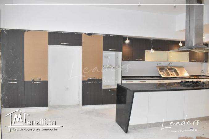 villa du lux à louer contacter ????27246323????