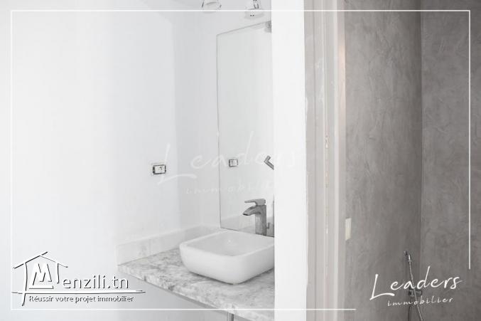 villa du lux à louer contacter ????27246323????