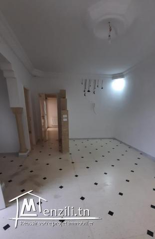 A vendre une maison située dans une zone calme à Hammamet