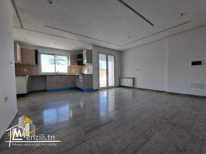un appartement S+2 de haut standing en plein centre ville Hammamet.