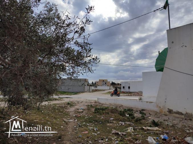 Terrain bâtissable sur la route principale à  Hammamet Yasmine