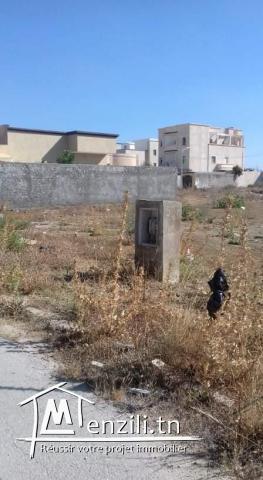 terrain titré à Borj Cedria près de carrefour à vendre