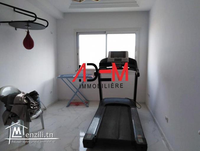 Spacieux étage S3 de 200m² bien meublé à Sahloul