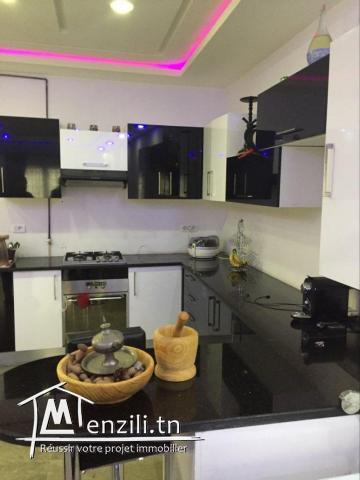 A Vendre un Triplex à Ras Tabia