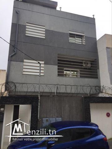 A Vendre un Triplex à Ras Tabia