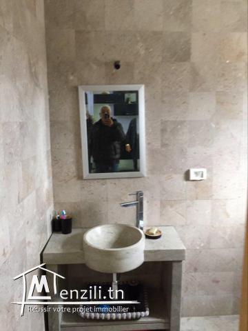 A Vendre un Triplex à Ras Tabia