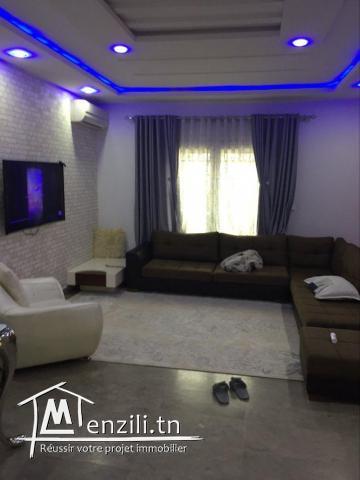 A Vendre un Triplex à Ras Tabia