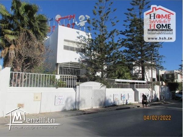 Villa Fleuve à Vendre à El Manar 1