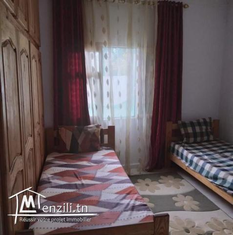 Une maison spacieuse sur 300m² de terrain et pas loin de Jinan Hammamet