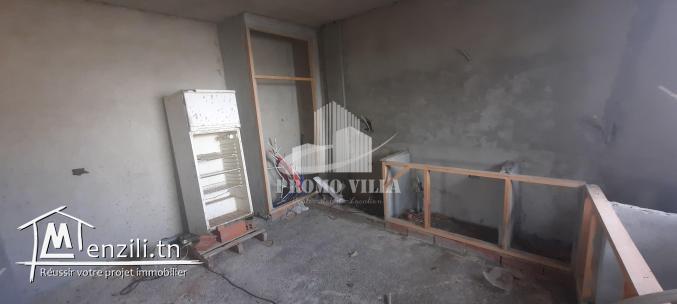 une maison inachevée proche de tout les commodités nécessaires à Hammamet