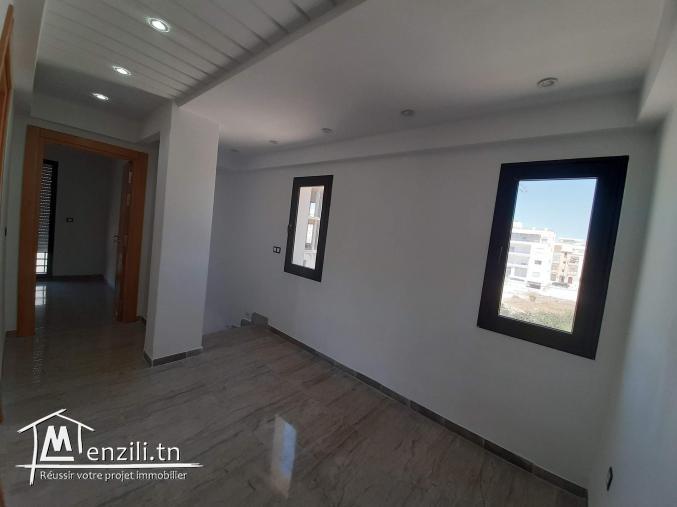 Sublime duplex de type S+3 à tantana  a vendre