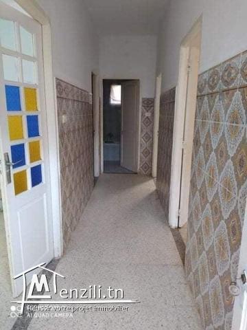 Deux maisons séparer chacunes de type s+2