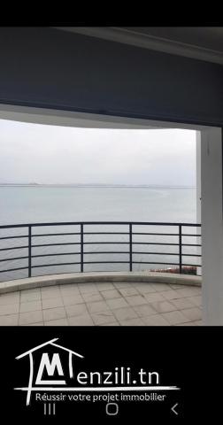 Appartement pieds dans l eau lac1