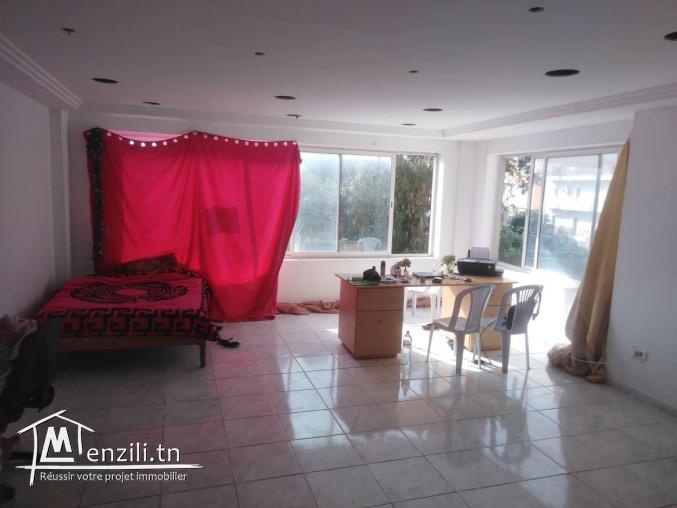BUREAU COMMERCIAL EN PLEIN CENTRE VILLE NABEUL