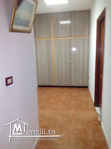 A vendre dar f fouchena