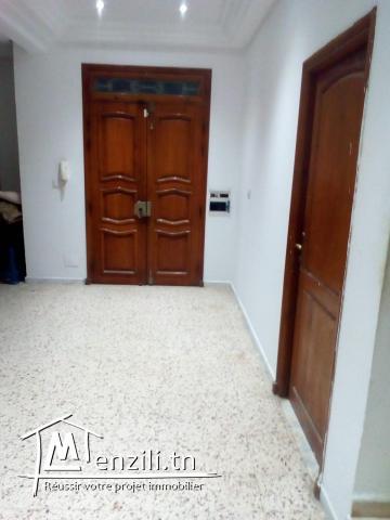 A vendre dar f fouchena