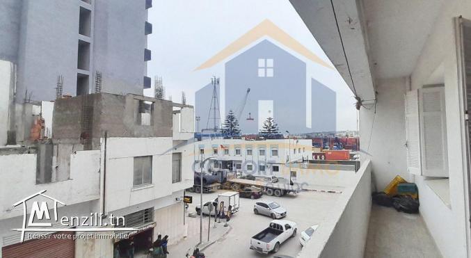 vente un vaste Appartement