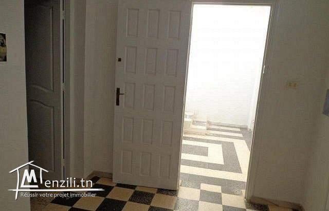 Villa titré en  pleine centre ville Gabès