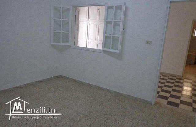 Villa titré en  pleine centre ville Gabès