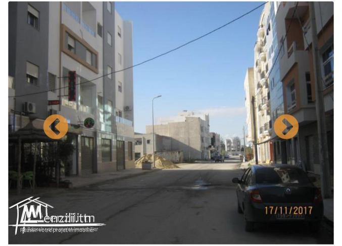 Grand local à louer pour tout commerce, banque, agence télécommunication ou autre