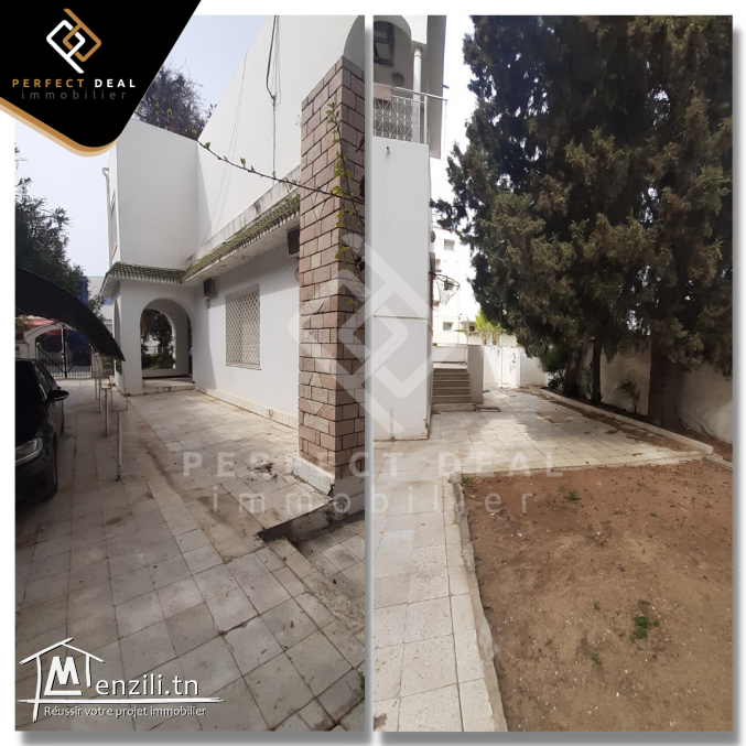 A VENDRE une Villa à EL Menzah 4 située dans un quartier calme et résidentiel.