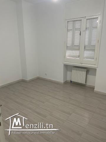 A louer appartement S2 à usage professionnel