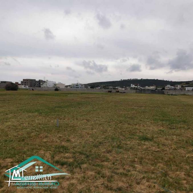 VT710:Des terrains d’habitation à 250 mètres de  plage Ezzahra