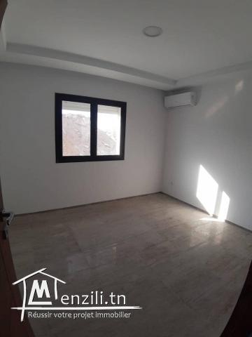 appartement s+2 à menzah 9c