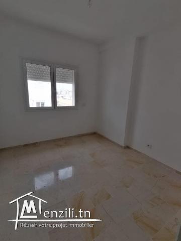 Appartement s+4 à vendre