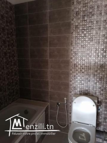 Appartement s+4 à vendre