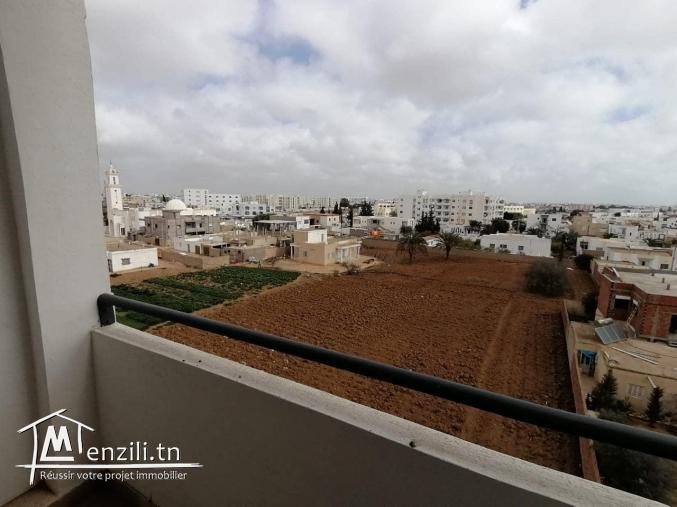 Appartement s+4 à vendre