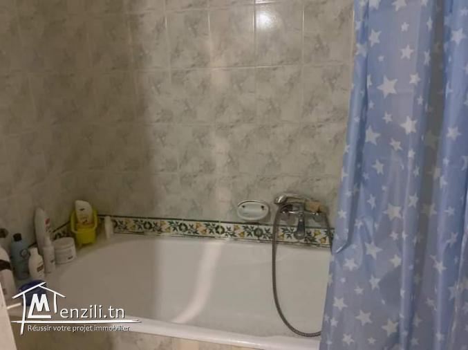 Chambre indiv meublé pour filles