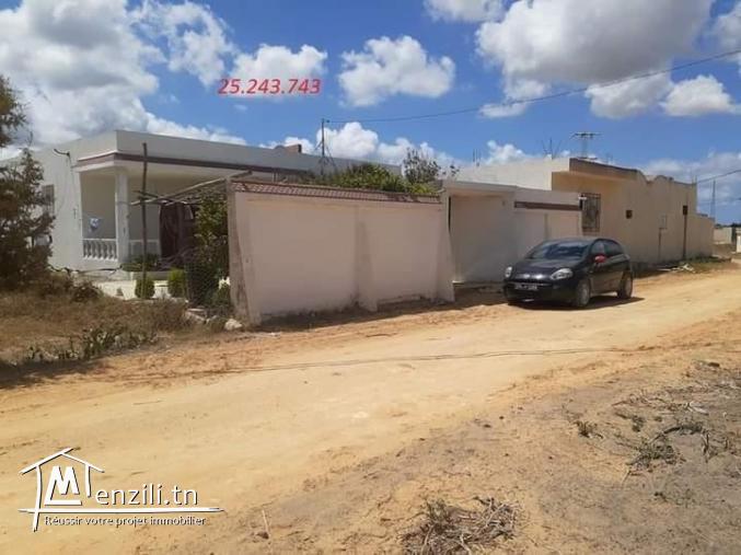 دار عربي في الهوارية مساحتها الجملية 3500م2