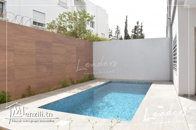 un triplex s+5 haut standing à La Soukra / 27246333
