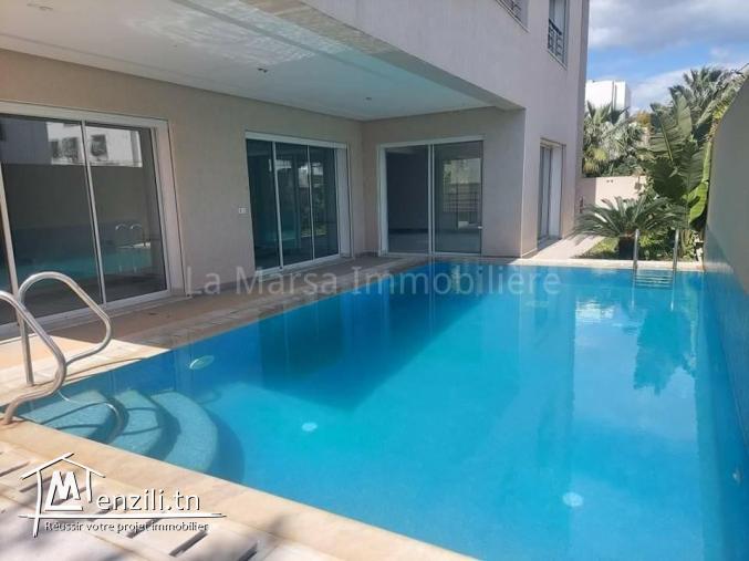 A Louer villa s6 avec piscine et jardin, Cité les Pins, Marsa