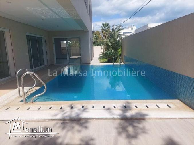 A Louer villa s6 avec piscine et jardin, Cité les Pins, Marsa