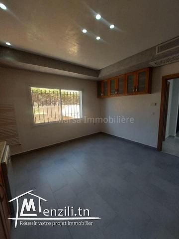 A Louer villa s6 avec piscine et jardin, Cité les Pins, Marsa