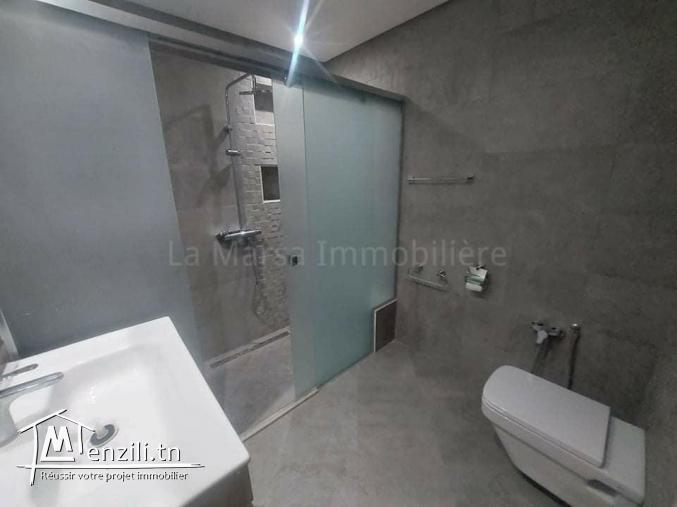 A Louer villa s6 avec piscine et jardin, Cité les Pins, Marsa