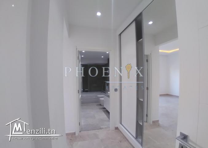 ETAGE DE VILLA VUE DEGAGEE AU LAC 2