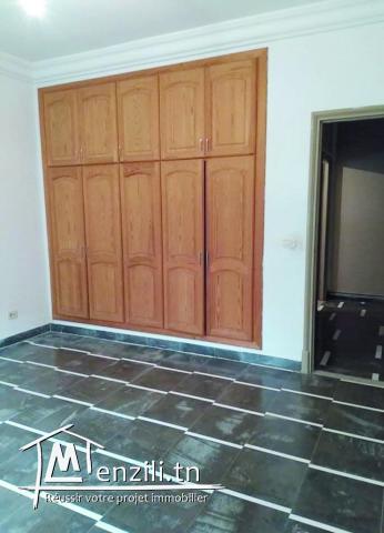 Vaste Villa prix choc !!!