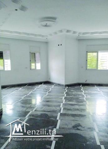 Vaste Villa prix choc !!!