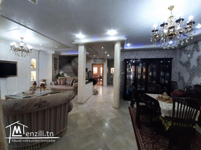 Ville à diar ben mahmoud s+3 bien équipée