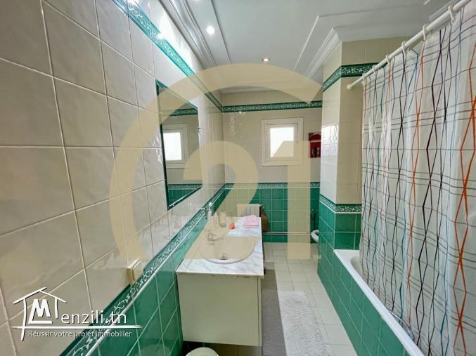 S+3 avec jardin à Ennasr 1